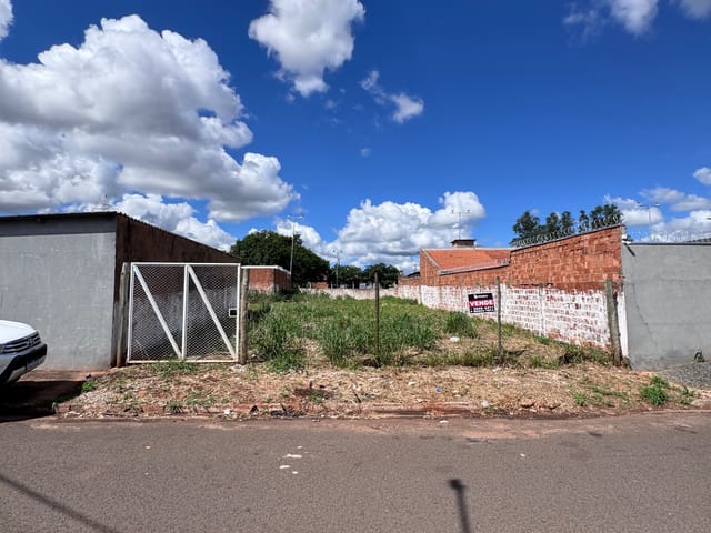 Terreno com 436m², à venda, no bairro Jardim Nashville em Campo Grande