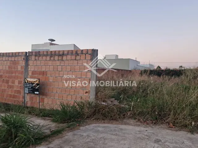 Terreno com 300m², à venda, no bairro Jardim Portinari em Sinop