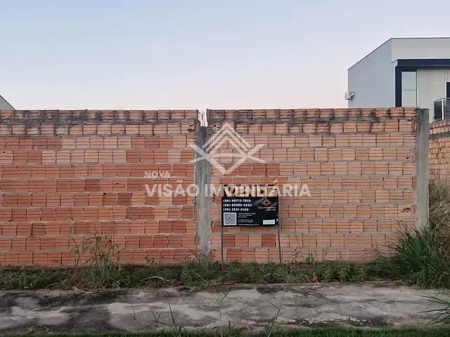Terreno com 300m², à venda, no bairro Jardim Portinari em Sinop