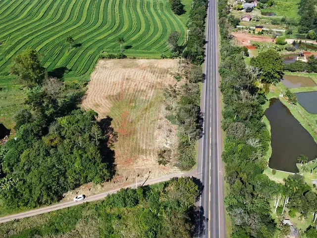 Terreno com 5000m², à venda, no bairro Zona Rural em Fazenda Vilanova