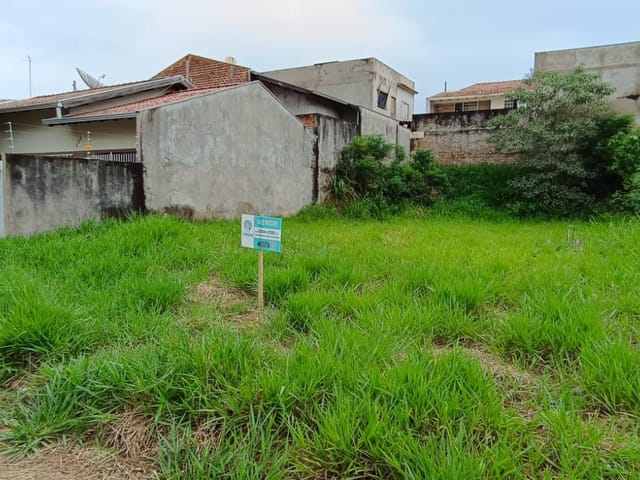 Terreno com 300m², à venda, no bairro Jardim Planalto Verde em Cambé
