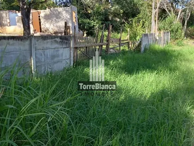 Terreno com 616m², à venda, no bairro Uvaranas em Ponta Grossa