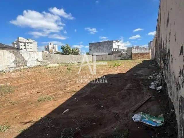 Terreno com 1040m², à venda, no bairro Centro em Taubaté