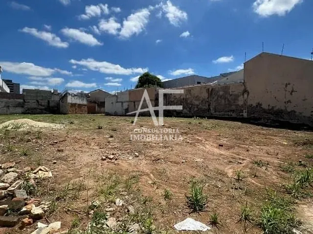 Terreno com 1040m², à venda, no bairro Centro em Taubaté