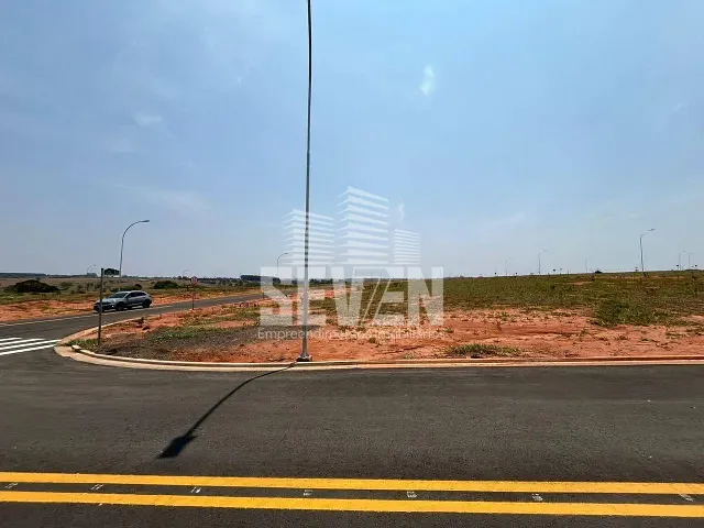 Terreno com 331m², à venda, no bairro Residencial Guestier 2 em Piratininga