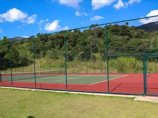 Terreno com 721m², à venda, no bairro San Fernando Valley em Atibaia