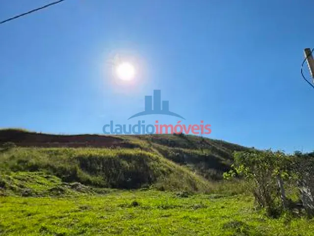 Terreno com 330m², à venda, no bairro São Judas Tadeu em Barra Mansa