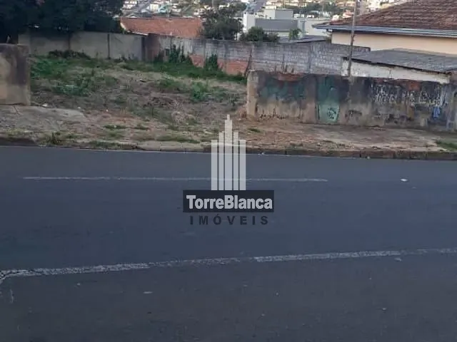 Terreno com 420m², à venda, no bairro Olarias em Ponta Grossa