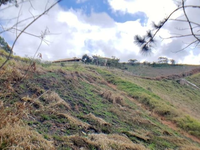 Terreno com 21750m², à venda, no bairro Eseada Parque Ecológico em Juiz de Fora