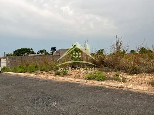 Terreno com 408m², à venda, no bairro Parque Residencial Tropical Ville em Cuiabá