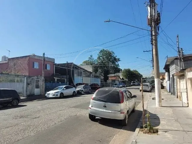 Terreno com 250m², à venda, no bairro Jardim Guarapiranga em São Paulo