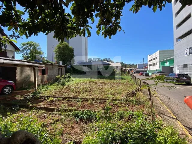 Terreno com 200m², para alugar, no bairro Passo dos Fortes em Chapecó