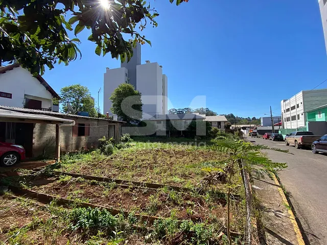 Terreno com 200m², para alugar, no bairro Passo dos Fortes em Chapecó