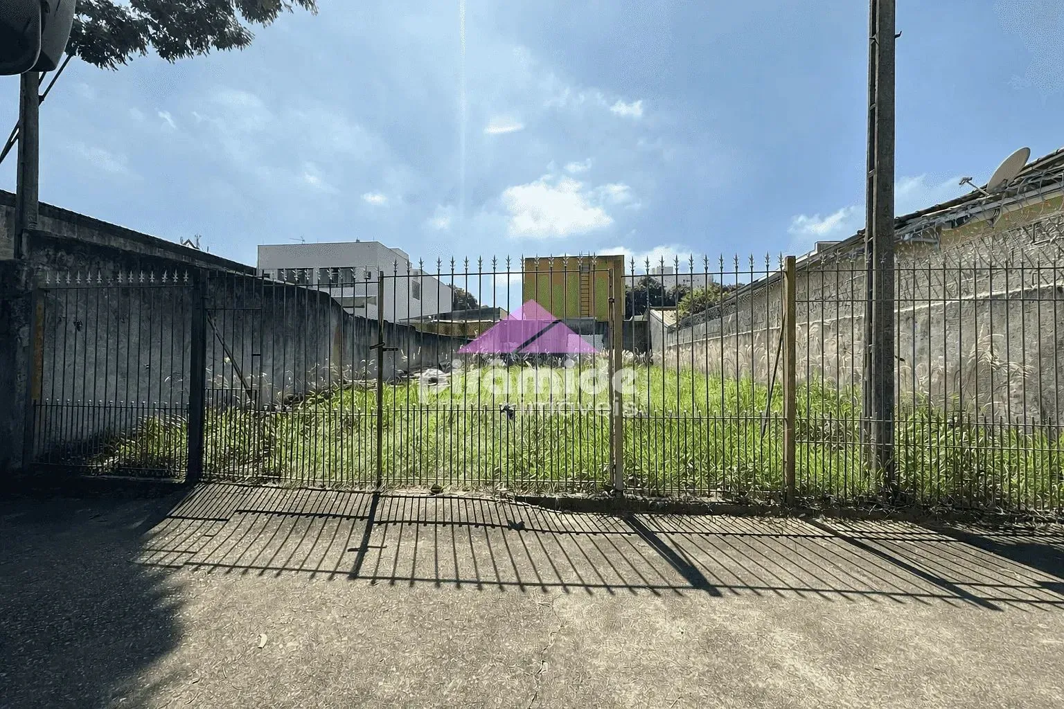 Terreno, 250 m² - Foto 2