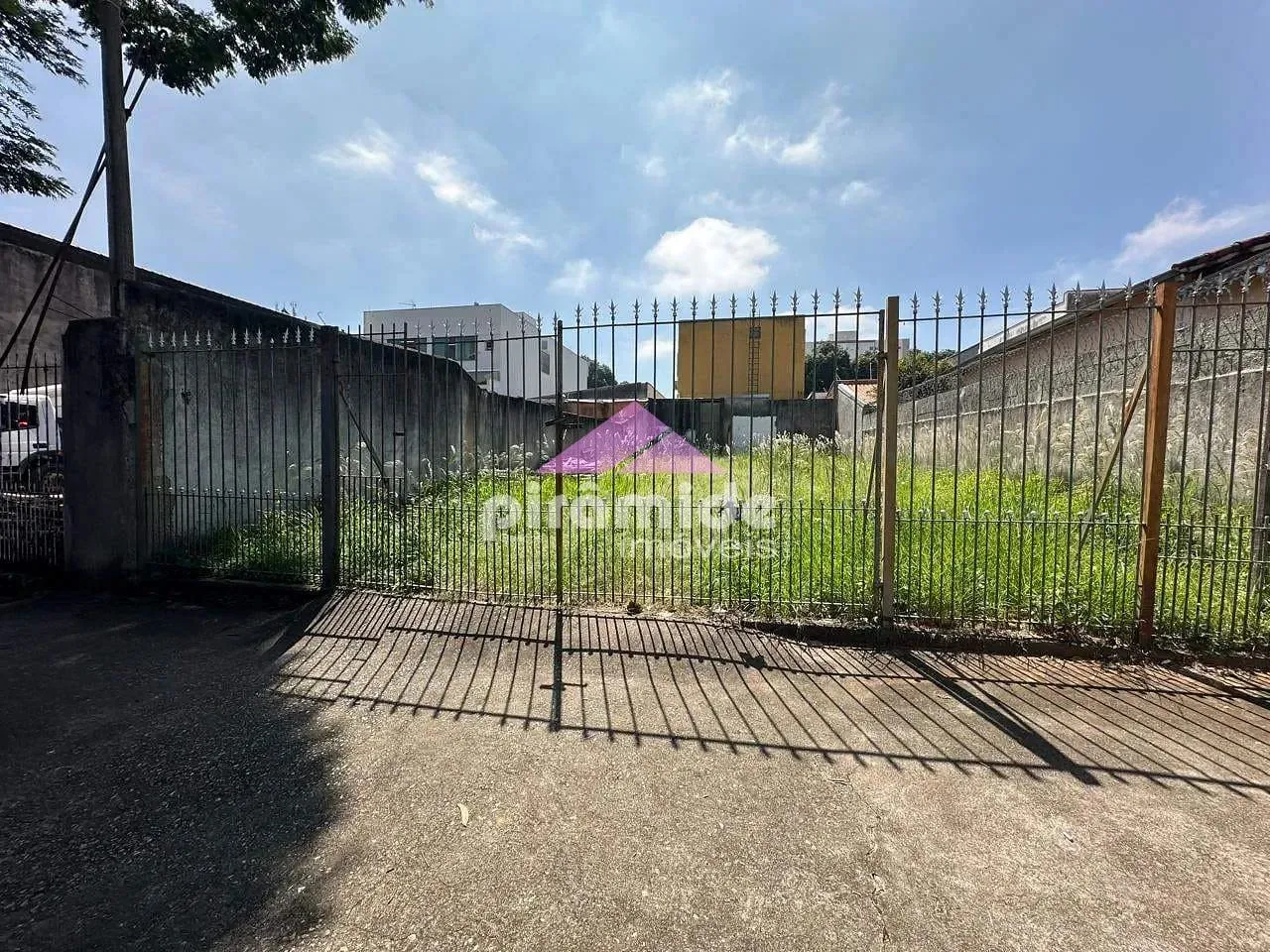 Terreno, 250 m² - Foto 2
