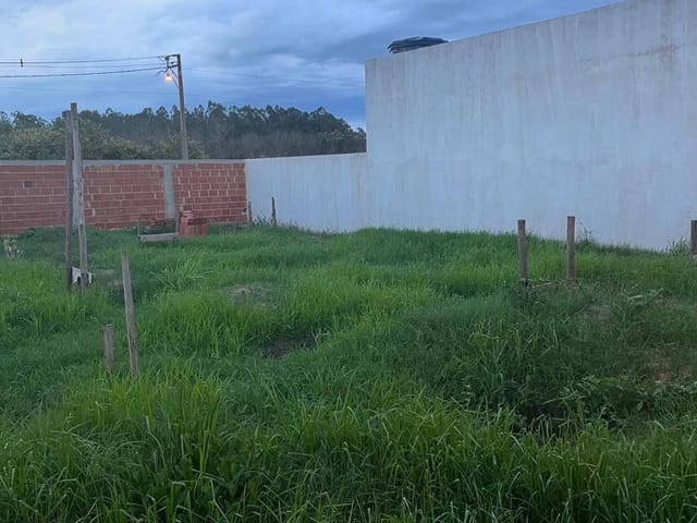 Terreno com 160m², à venda, no bairro Donana em Campos dos Goytacazes
