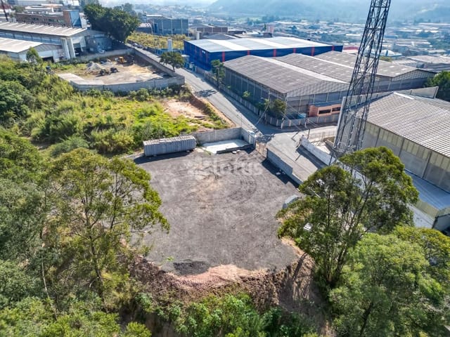 Terreno com 7000m², para alugar, no bairro Jardim da Várzea em Santana de Parnaíba