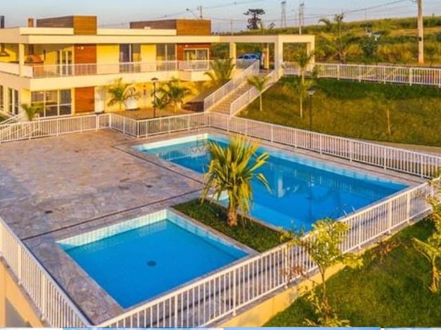 Terreno com 331m², à venda, no bairro Cond Campos Do Conde em Jataizinho