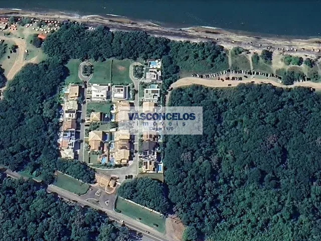 Terreno com 1692m², à venda, no bairro Massaguaçu em Caraguatatuba