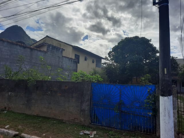 Terreno com 300m², à venda, no bairro Loteamento Recando da Serra em Córrego do Ouro