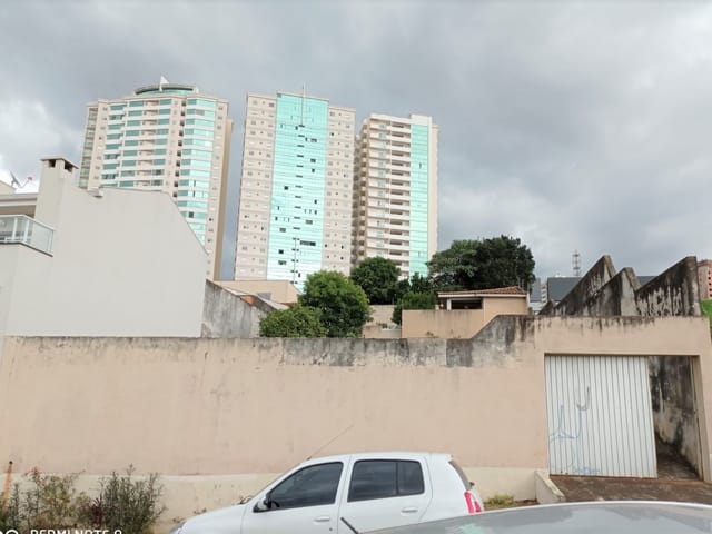 Terreno com 347m², à venda, no bairro Olarias em Ponta Grossa