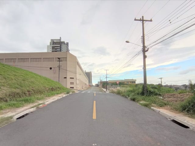 Terreno com 347m², à venda, no bairro Olarias em Ponta Grossa