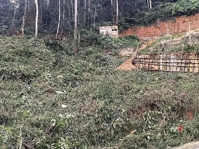 Terreno com 1568m², à venda, no bairro Quarteirão Ingelheim em Petrópolis