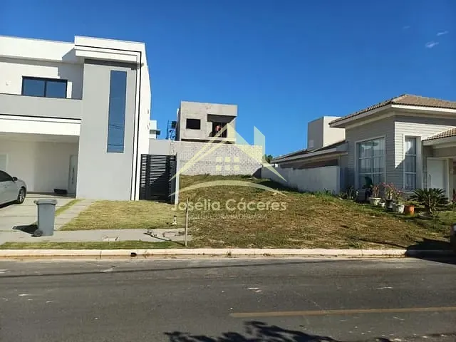 Terreno com 250m², à venda, no bairro AVENIDA DAS TORRES em Cuiabá