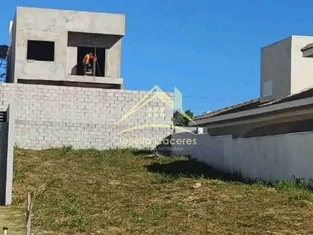 Terreno com 250m², à venda, no bairro AVENIDA DAS TORRES em Cuiabá