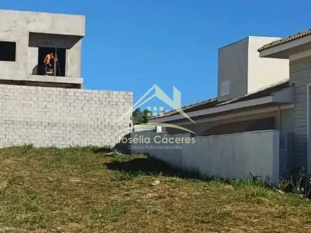 Terreno com 250m², à venda, no bairro AVENIDA DAS TORRES em Cuiabá