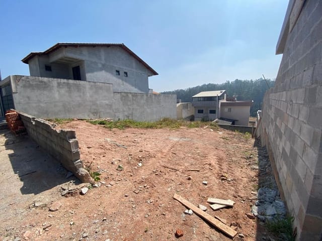 Terreno com 350m², à venda, no bairro Portais (Polvilho) em Cajamar