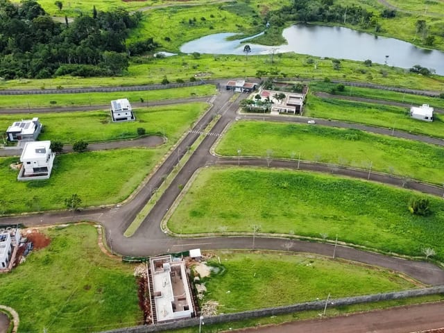Terreno com 361m², à venda, no bairro Vila Salome em Cambé