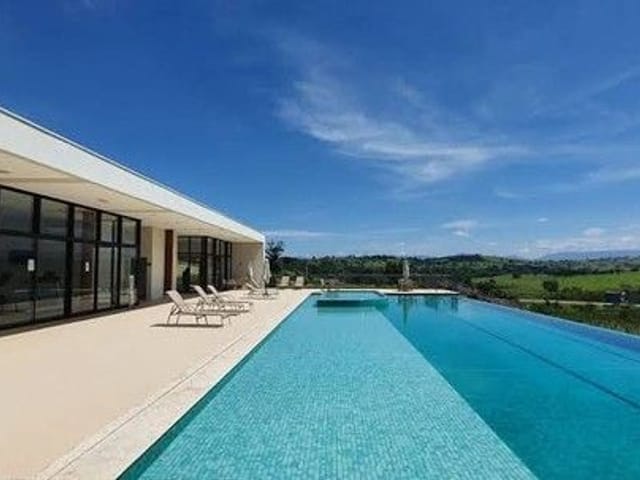 Terreno com 308m², à venda, no bairro Jardim Marlene Miranda em Taubaté