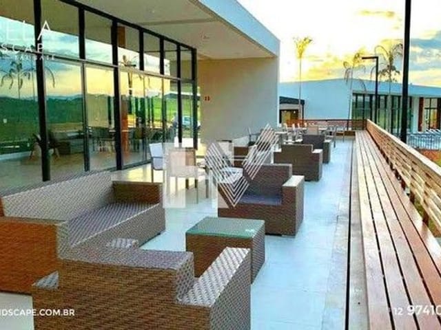 Terreno com 308m², à venda, no bairro Jardim Marlene Miranda em Taubaté