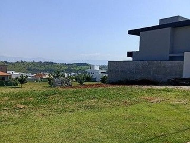 Terreno com 308m², à venda, no bairro Jardim Marlene Miranda em Taubaté