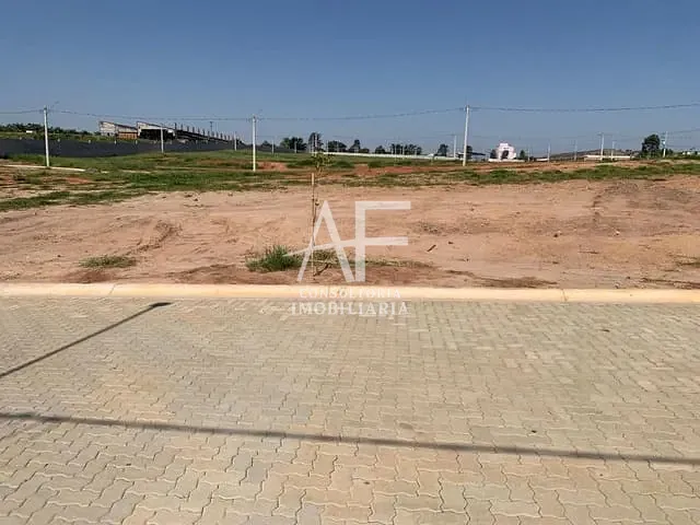 Terreno com 210m², à venda, no bairro Parque Senhor do Bonfim em Taubaté