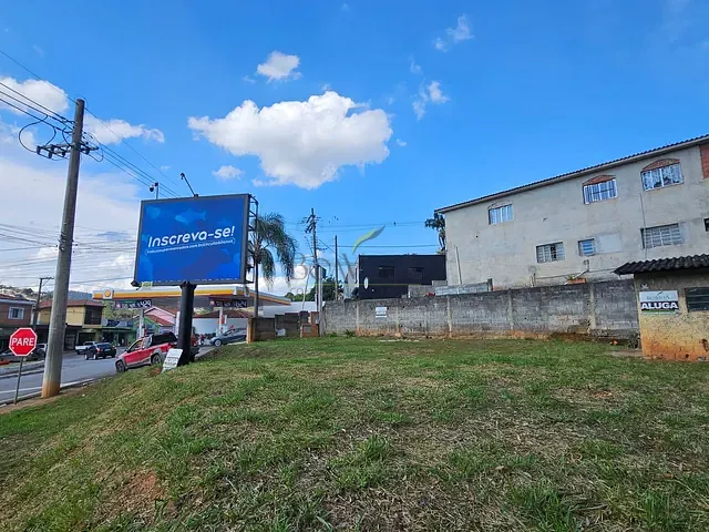 Terreno com 398m², para alugar, no bairro Centro em Piracaia