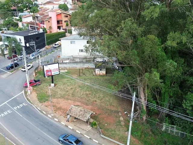 Terreno com 398m², para alugar, no bairro Centro em Piracaia