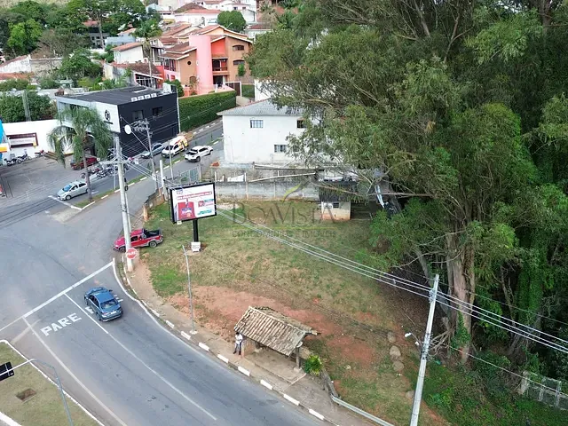 Terreno com 398m², para alugar, no bairro Centro em Piracaia