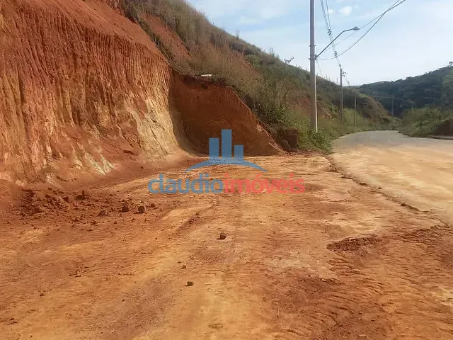 Terreno com 266m², à venda, no bairro Village do Norte em Barra Mansa