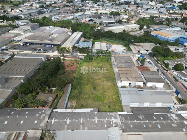 Terreno com 6000m², à venda, no bairro Jardim Nina (Fazendinha) em Santana de Parnaíba