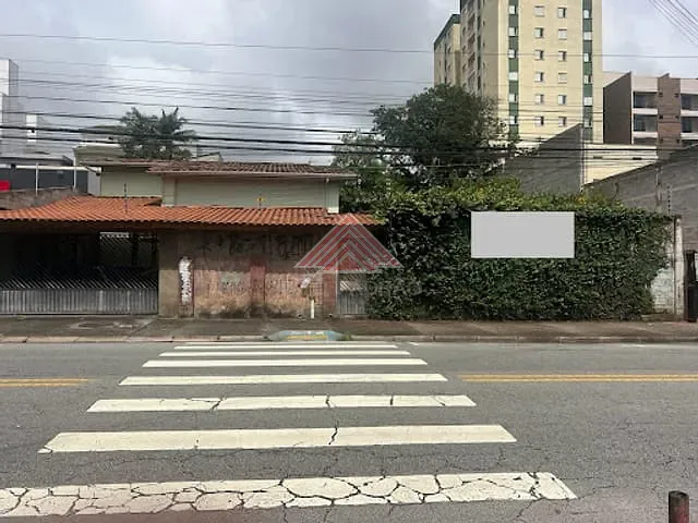 Terreno com 800m², à venda, no bairro Matriz em Mauá