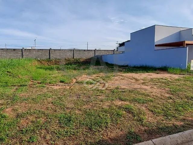 Terreno com 362m², à venda, no bairro Parque Residencial Groot em Holambra