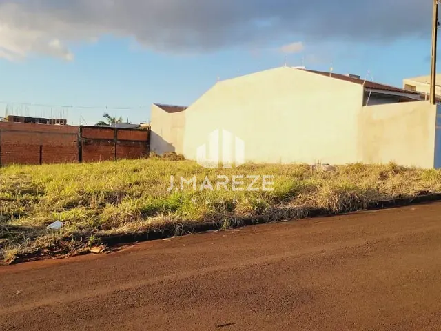 Terreno com 333m², à venda, no bairro Loteamento Monte Belo em Apucarana
