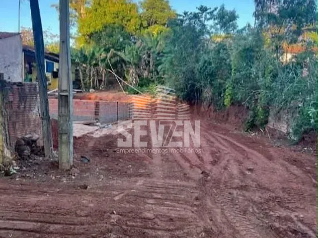 Terreno com 144m², à venda, no bairro Tangarás em Bauru