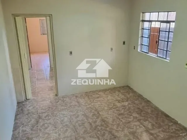 Prédio com 600m² 4 quartos e 3 banheiros, à venda, no bairro Santa Maria em Osasco