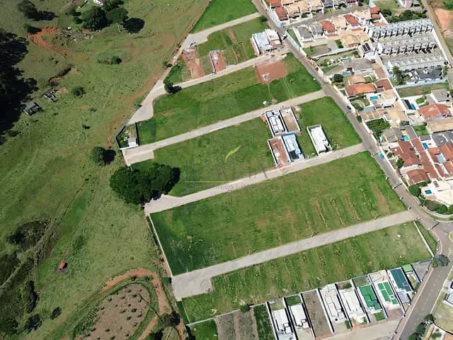 Terreno com 250m², à venda, no bairro Boa Vista em Piracaia