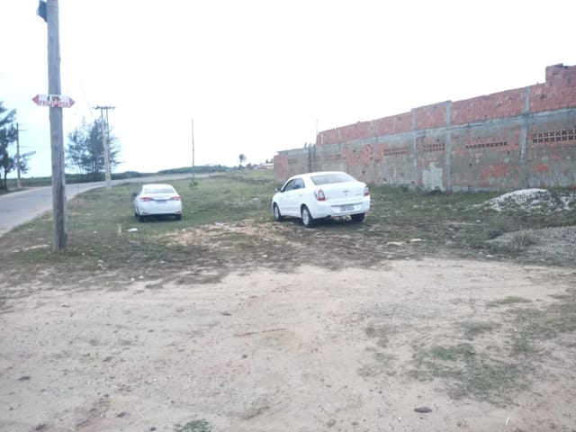 Terreno com 450m², à venda, no bairro Praia do Açu em São João da Barra