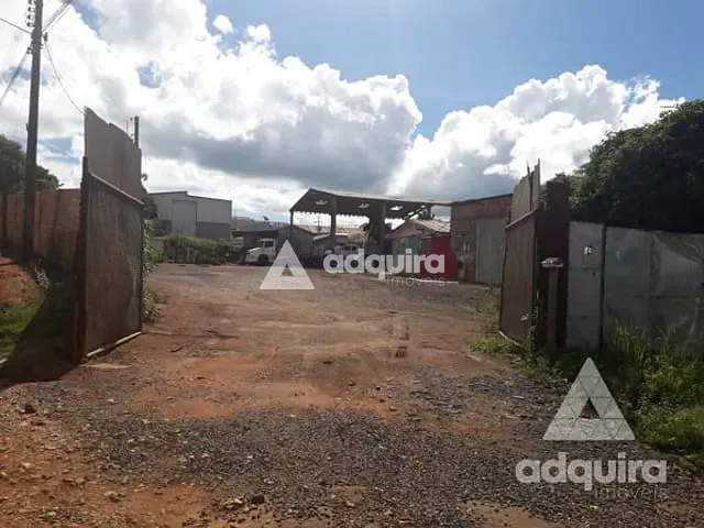 Terreno com 2072m², à venda, no bairro Piriquitos em Ponta Grossa