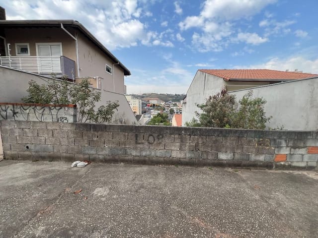 Terreno com 206m², à venda, no bairro Portais (Polvilho) em Cajamar